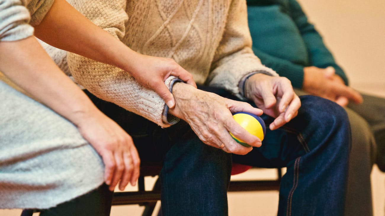 Alzheimer Diyeti: Bellek İyileştirme için Beslenme Önerileri