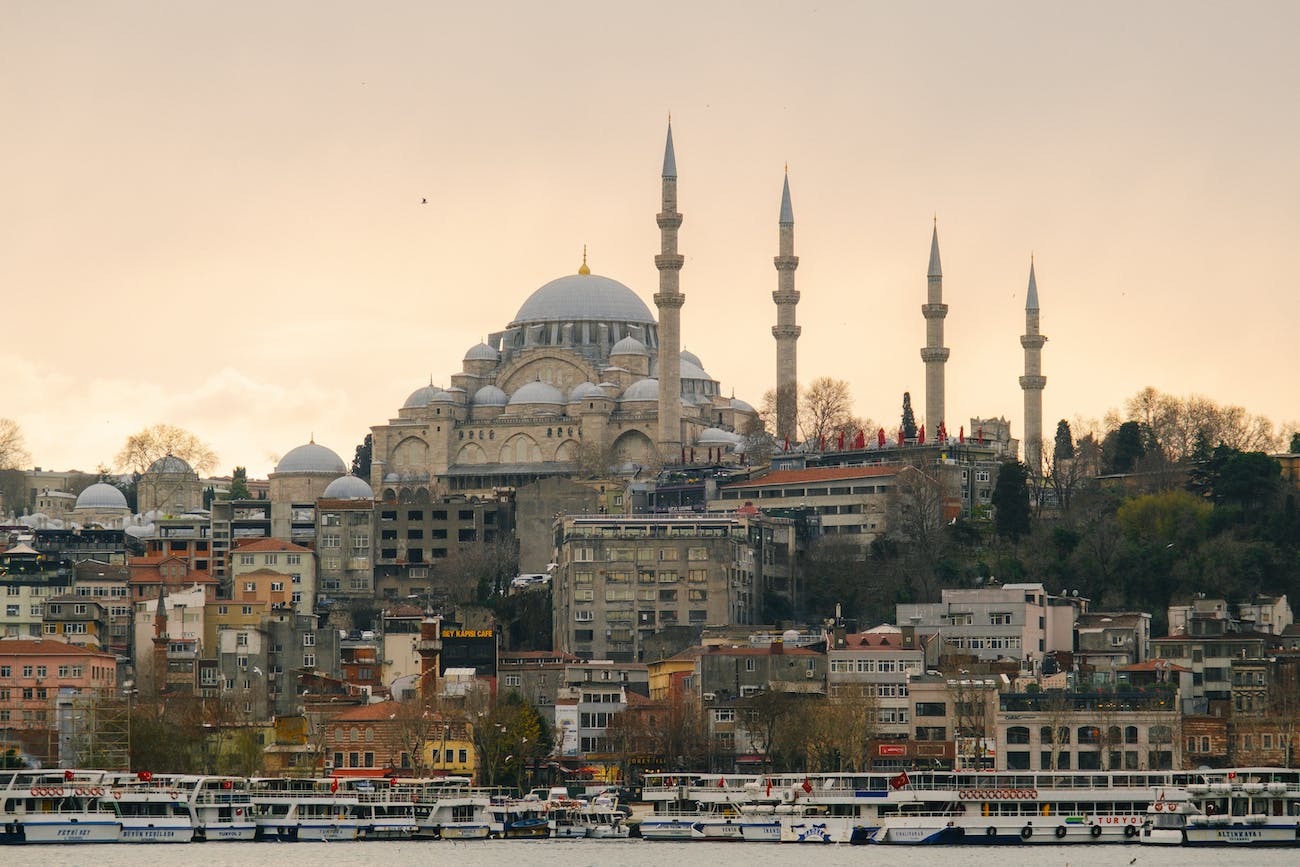 Cahide Sultan Diyet Yemekleri - Sağlıklı Beslenme Önerileri